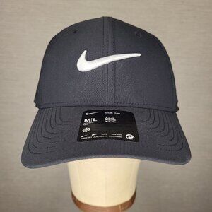 Nike Unisex Dri-Fit Structured Swoosh Club Cap, Dark Smoke